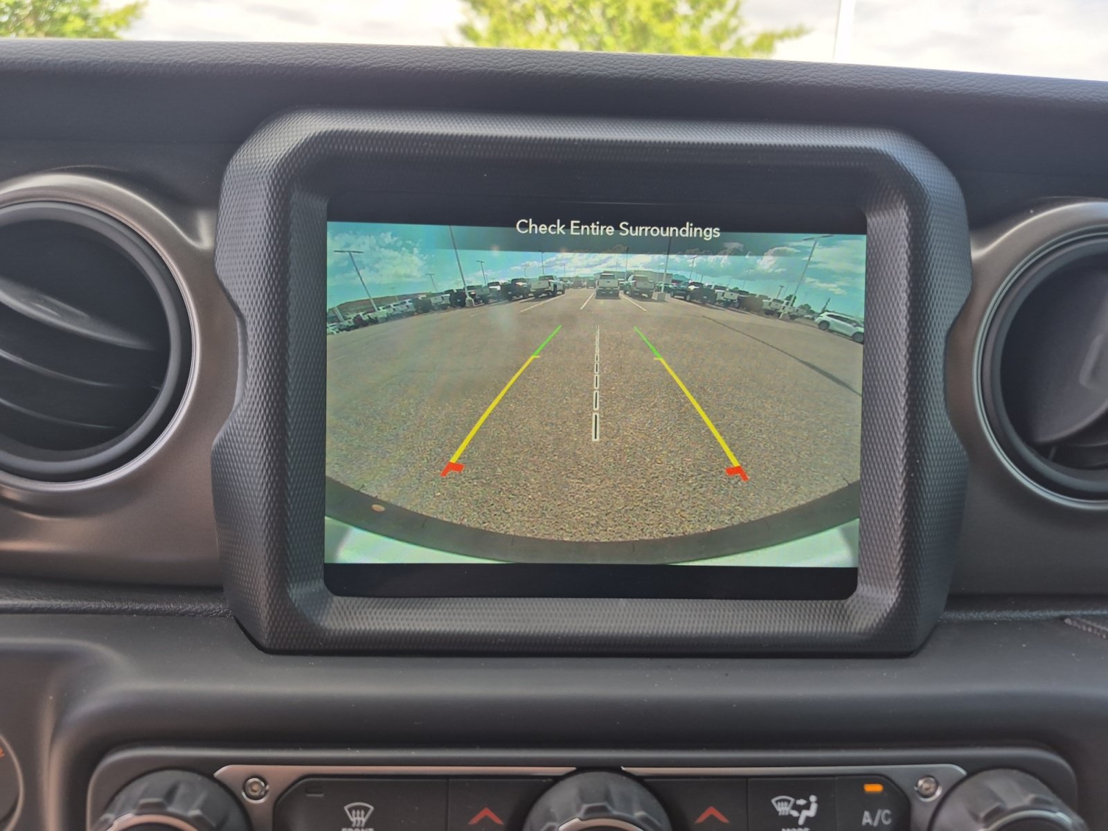 Used 2021 Jeep Wrangler Unlimited Sport AWD/4WD image 29