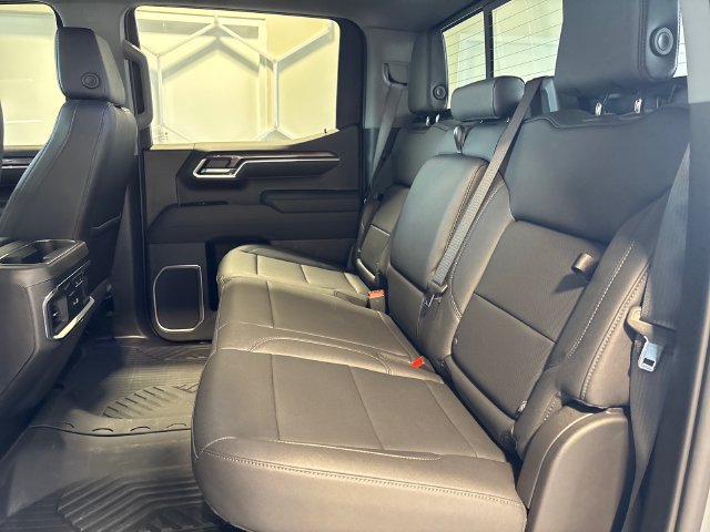 Used 2026 Chevrolet Silverado 1500 LTZ AWD/4WD image 16