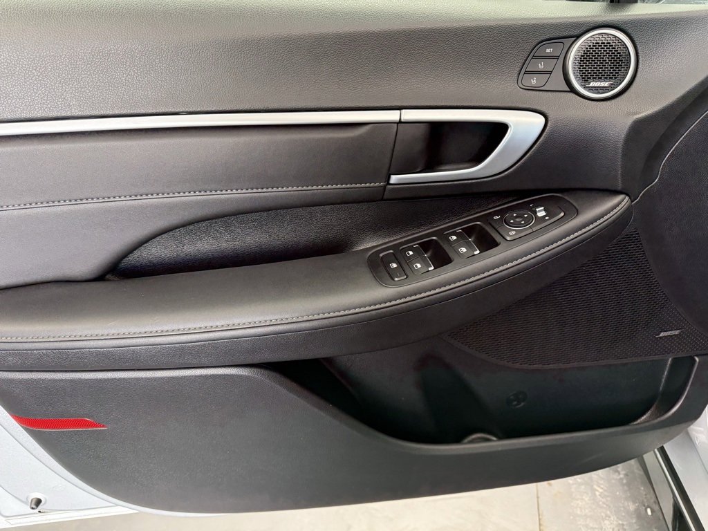 Used 2024 Hyundai Sonata Limited image 23