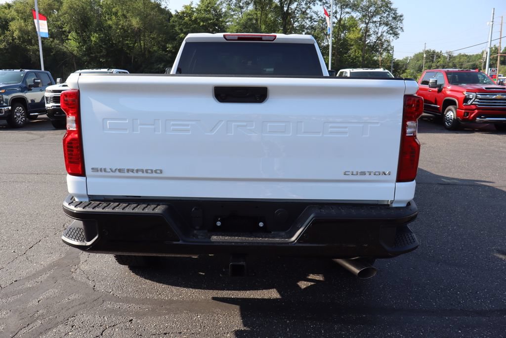 New 2026 Chevrolet Silverado 2500 Custom w/ Custom Value Package AWD/4WD image 23