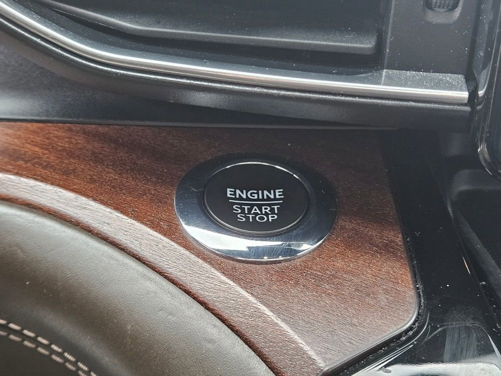 Used 2023 Ford Explorer King Ranch w/ Class IV Trailer Tow Package AWD/4WD image 24