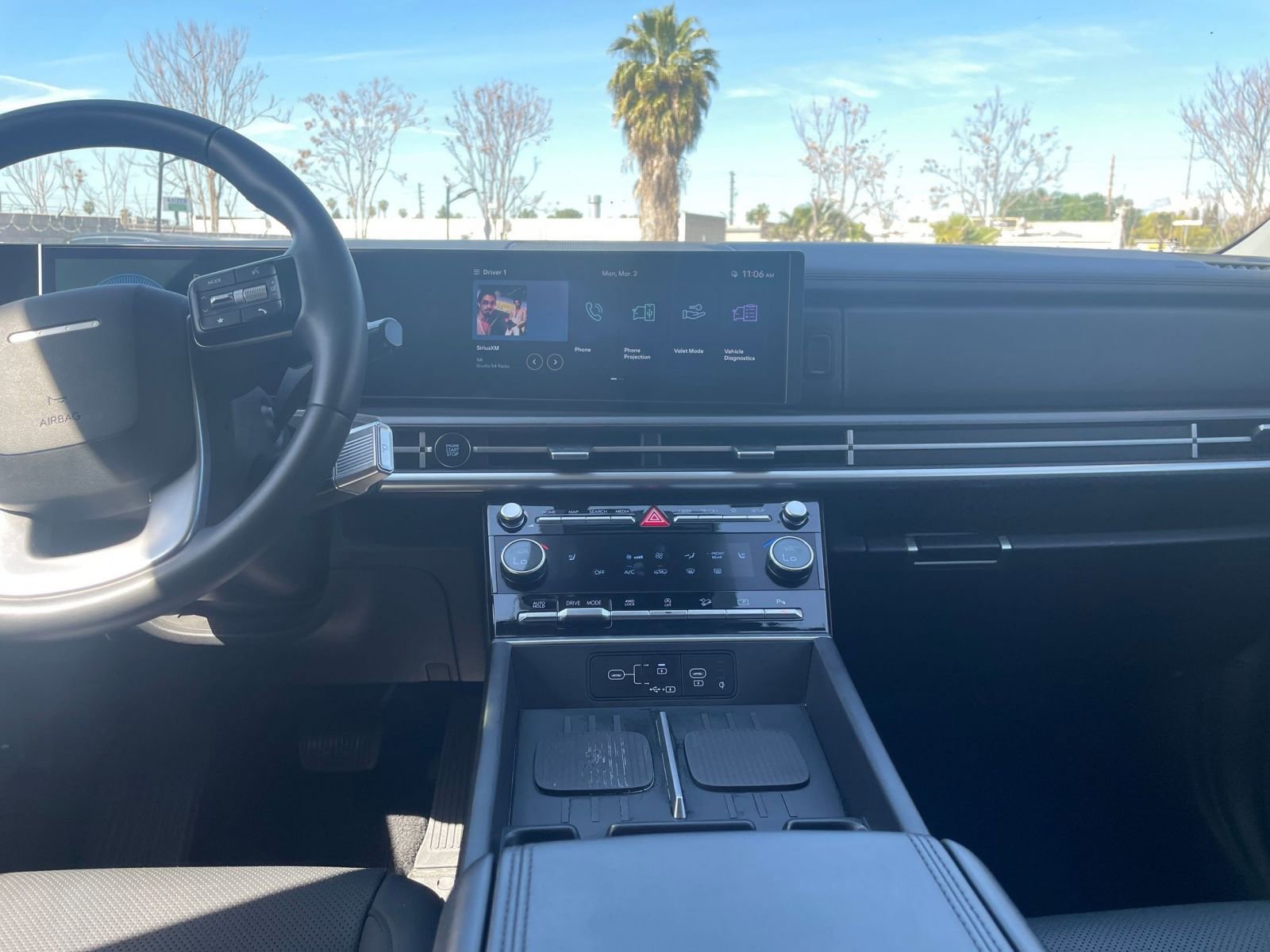 Used 2025 Hyundai Santa Fe SEL image 17