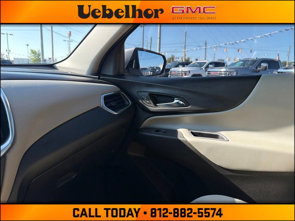 Used 2018 Chevrolet Equinox LT FWD image 30