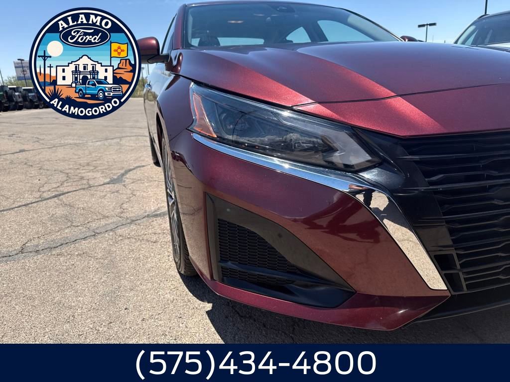 Used 2023 Nissan Altima 2.5 SV image 24