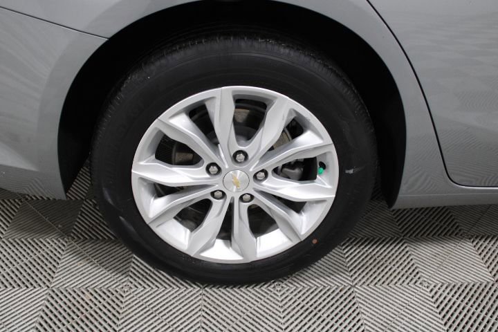 Used 2024 Chevrolet Malibu LT image 36