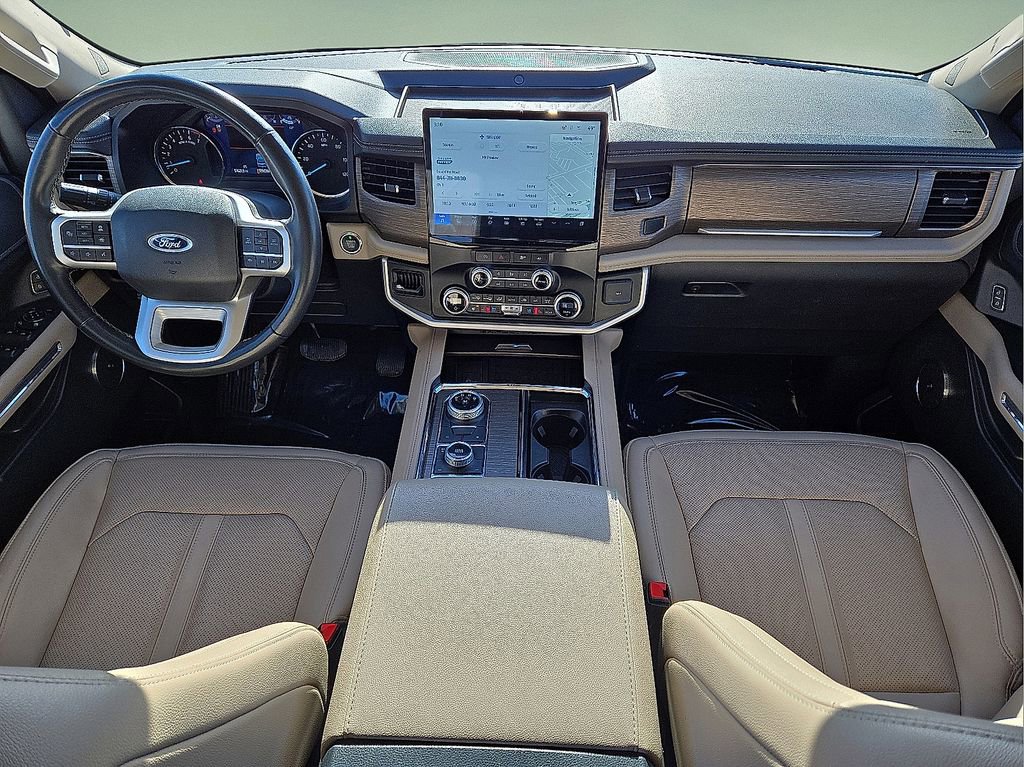 Used 2024 Ford Expedition Limited image 17