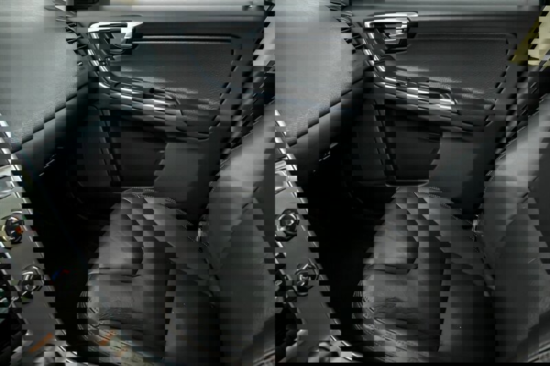 Used 2012 Volvo XC60 3.2 Premier AWD/4WD image 28