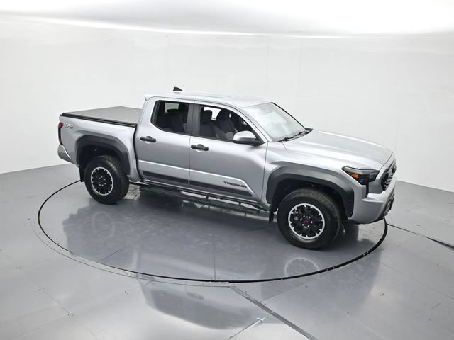 Used 2024 Toyota Tacoma TRD Off-Road AWD/4WD image 40