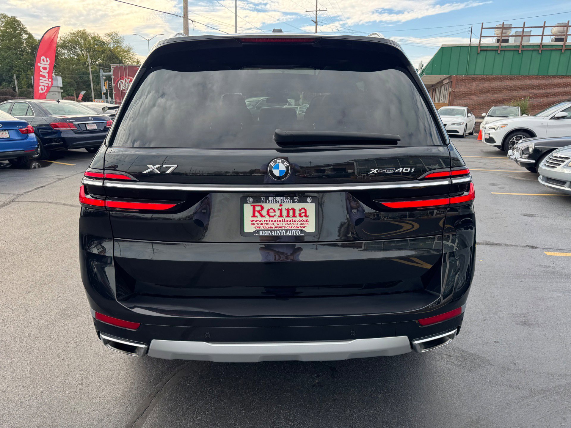 Used 2023 BMW X7 xDrive40i image 10