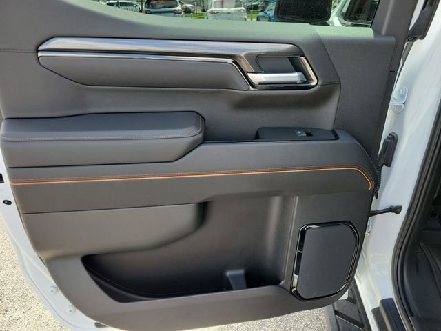Used 2025 GMC Sierra 1500 AT4 w/ AT4 Premium Package AWD/4WD image 12