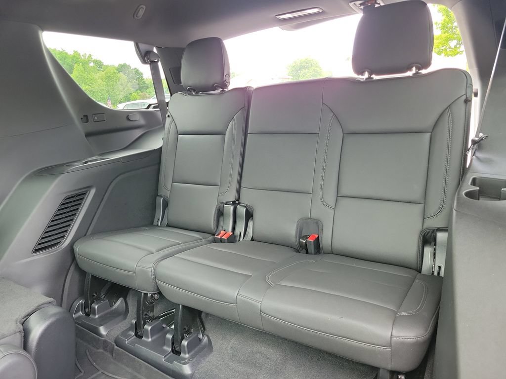 Certified 2022 Chevrolet Tahoe LT w/ LT Signature Plus Package AWD/4WD image 24