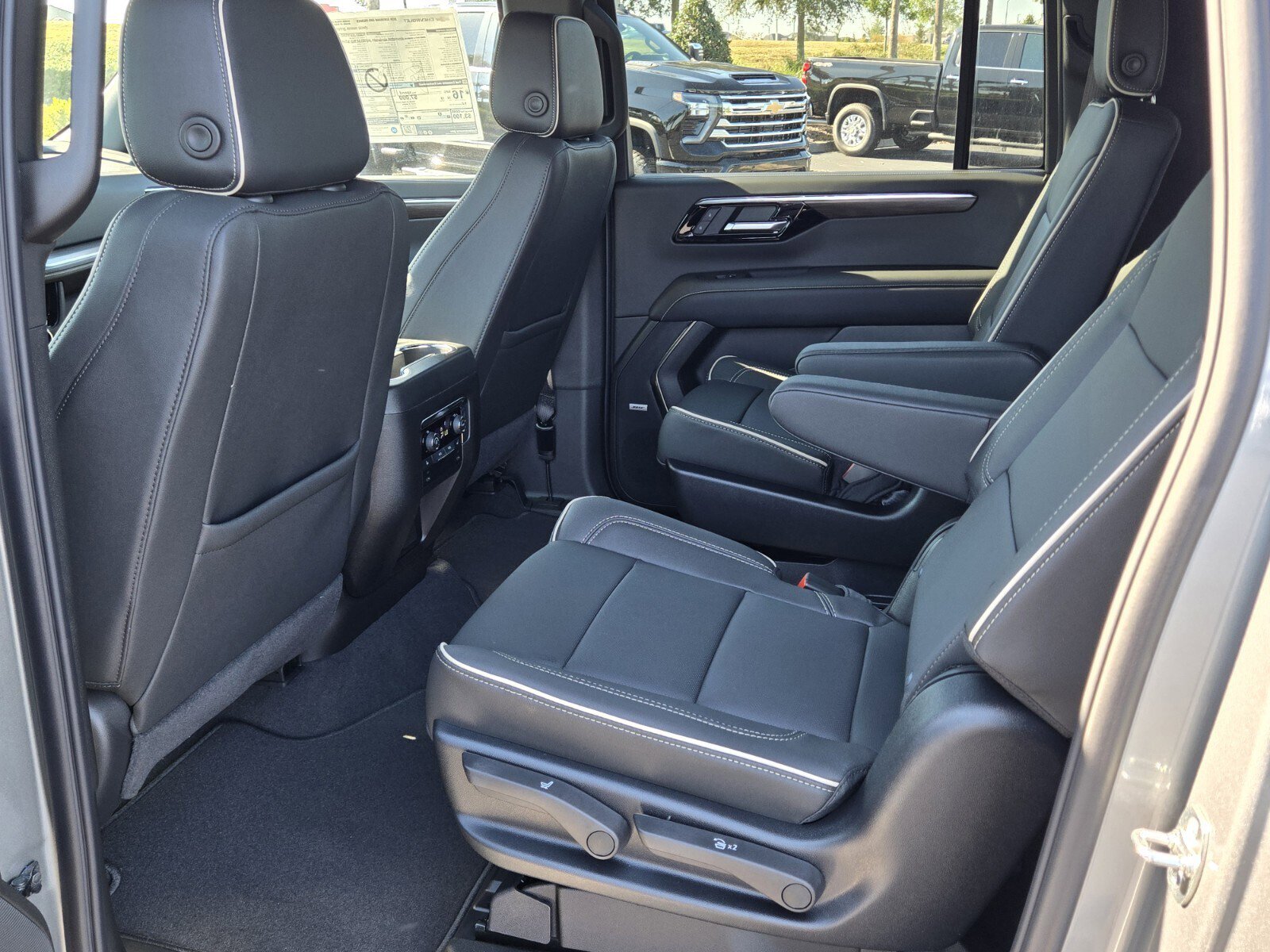 New 2026 Chevrolet Suburban Premier w/ Sun And Tow Package image 7