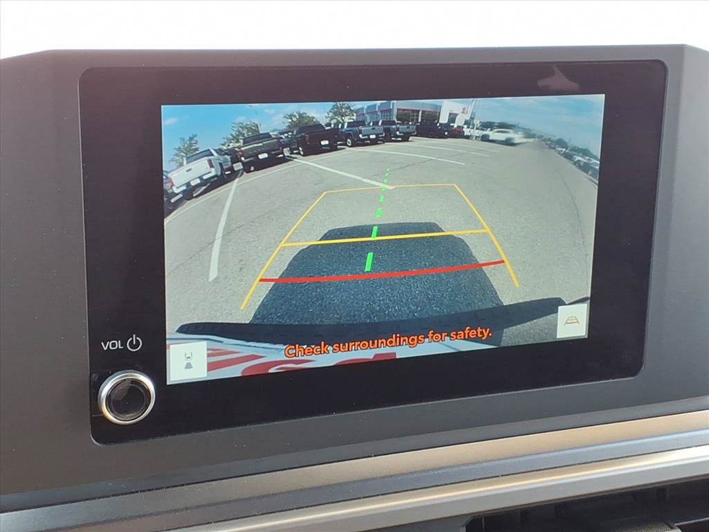 Certified 2025 Toyota 4Runner SR5 AWD/4WD image 24