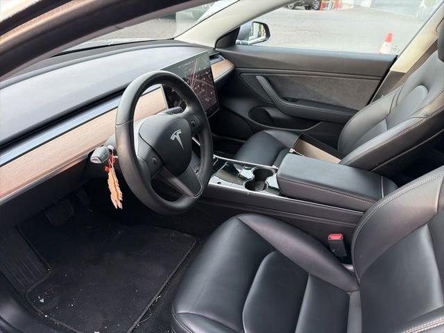 Used 2018 Tesla Model 3 Long Range image 4