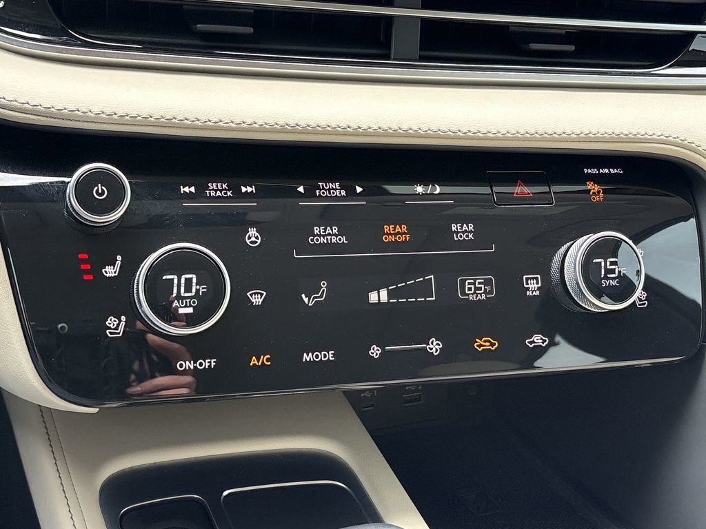 Used 2025 INFINITI QX60 Luxe image 21