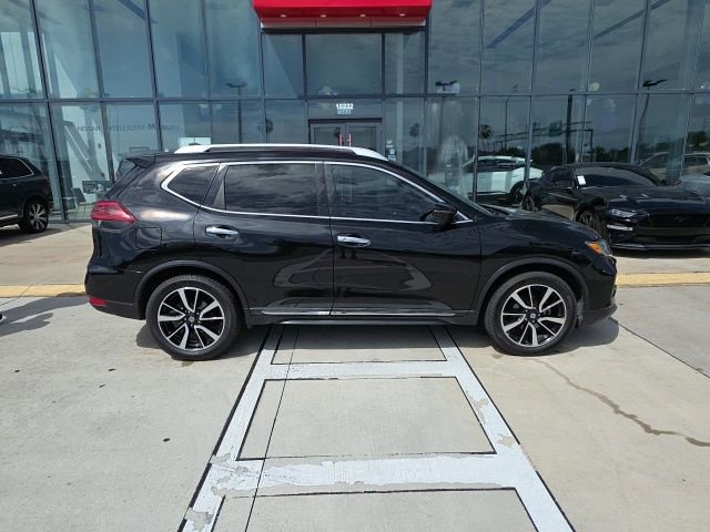 Used 2019 Nissan Rogue SL w/ Premium Package image 3