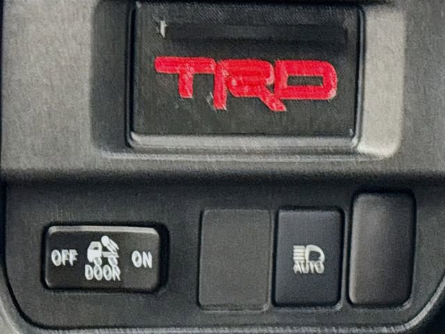 Used 2019 Toyota Tacoma SR5 image 10