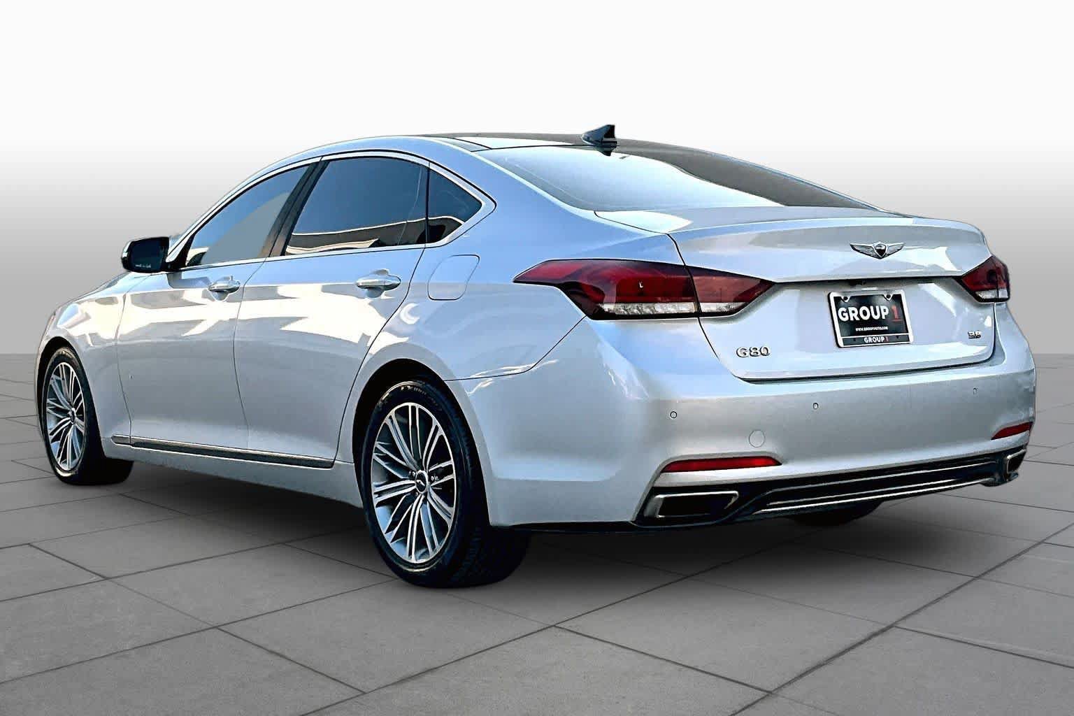 Used 2018 Genesis G80 3.8 w/ Option Group 03 RWD image 12