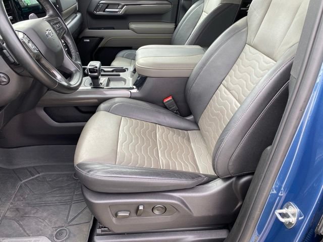 Used 2024 Chevrolet Silverado 1500 ZR2 w/ Technology Package AWD/4WD image 17