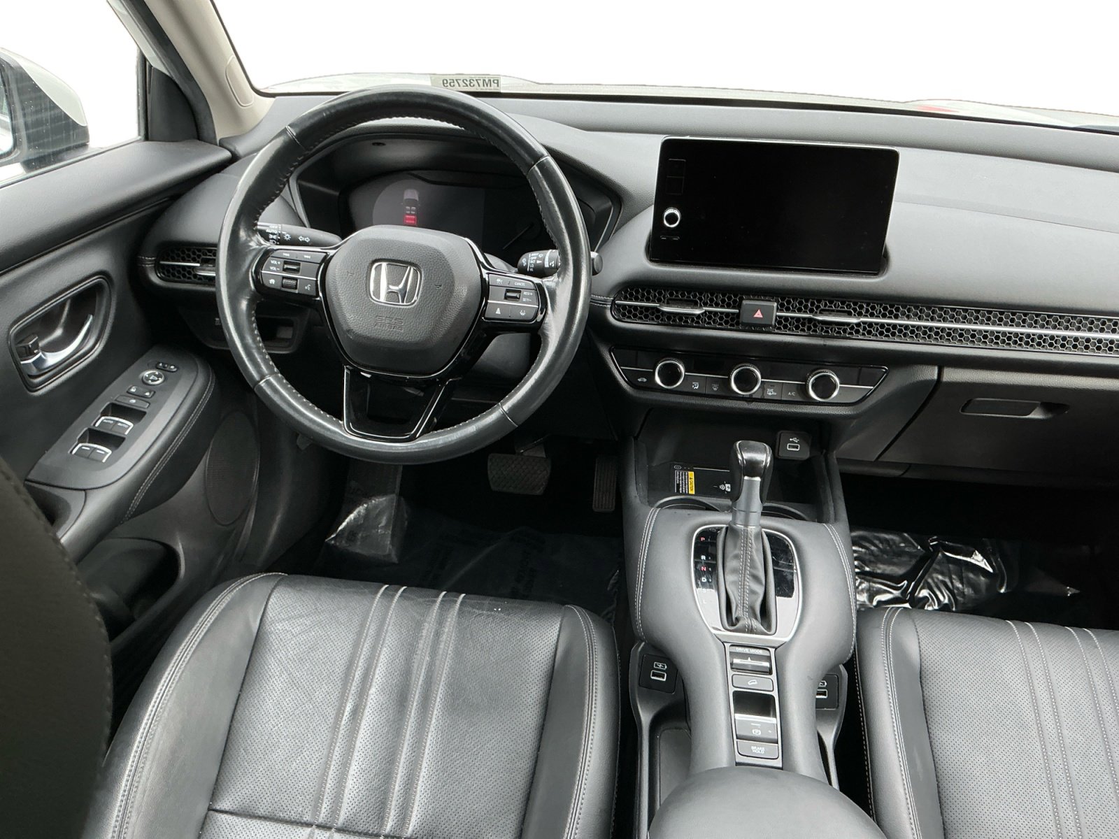 Used 2023 Honda HR-V EX-L image 13