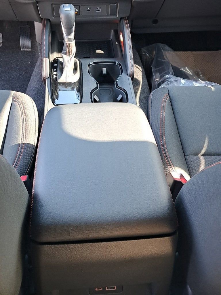 New 2025 Nissan Frontier PRO-4X w/ Interior Protection Package image 27