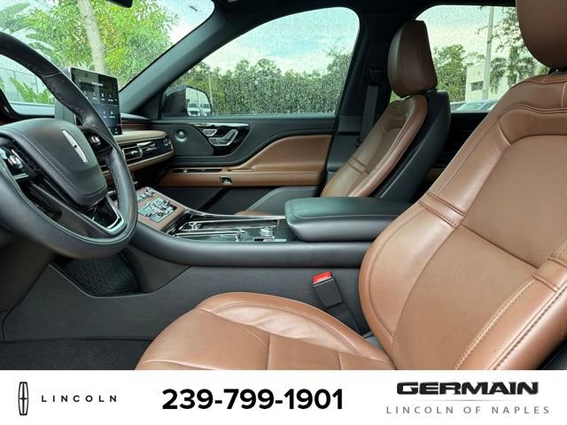 Used 2024 Lincoln Aviator Reserve w/ Jet Package AWD/4WD image 12