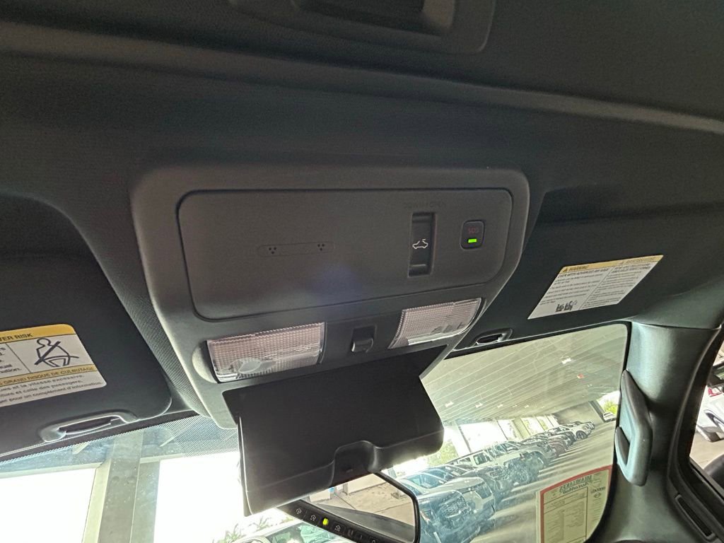 Used 2022 Nissan Frontier Pro-X w/ Pro-X Premium Package image 33