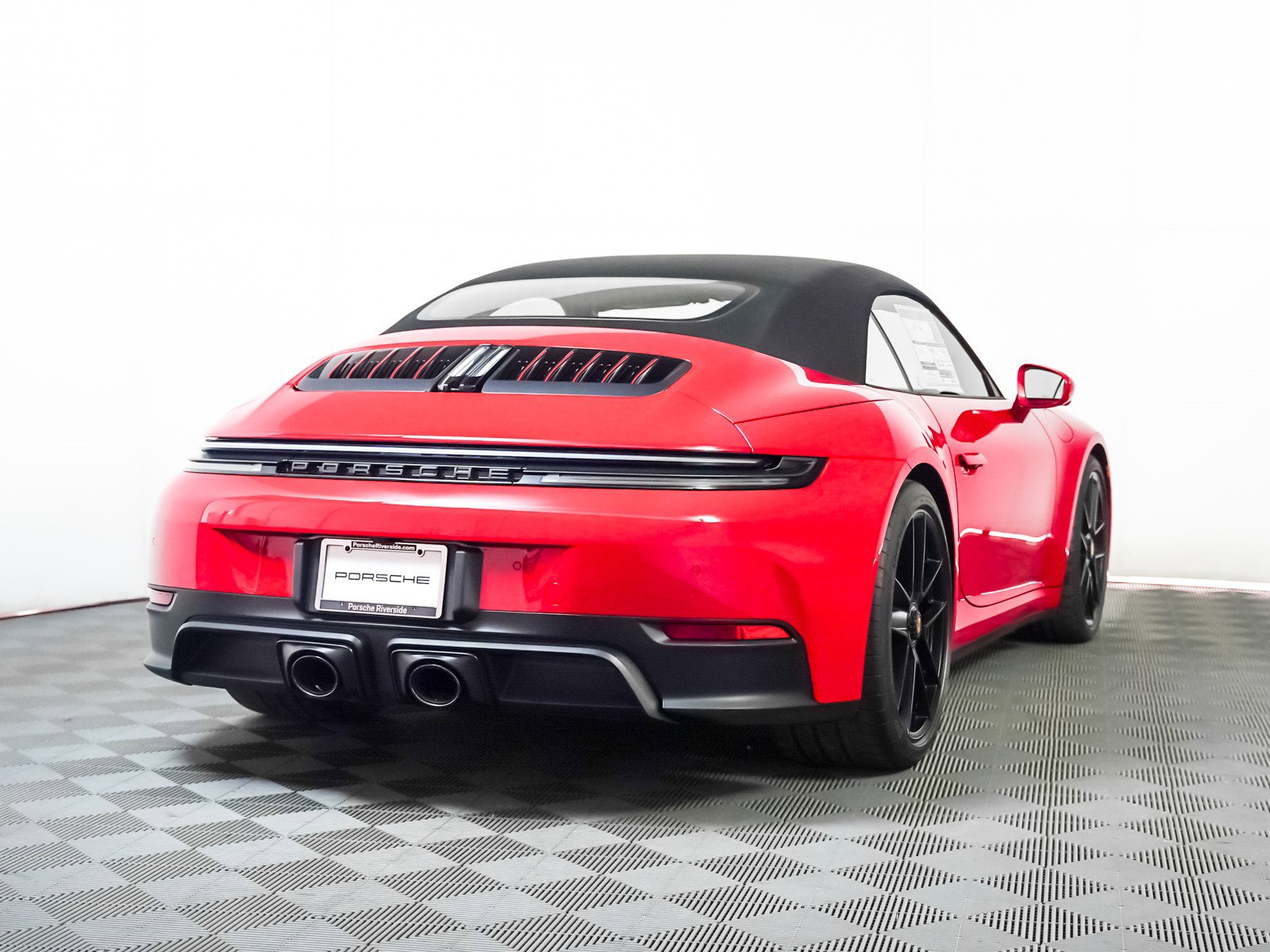 New 2026 Porsche 911 Carrera 4 GTS image 11