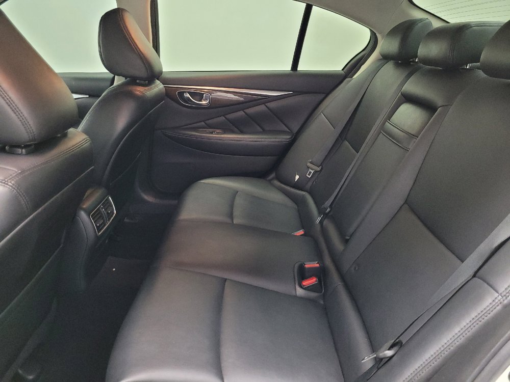 Used 2018 INFINITI Q50 Luxe w/ Cargo Package (L95) RWD image 18