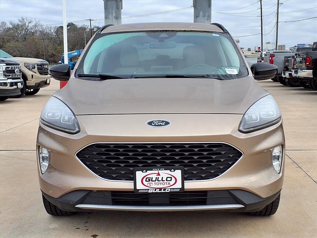 Used 2021 Ford Escape Titanium image 4
