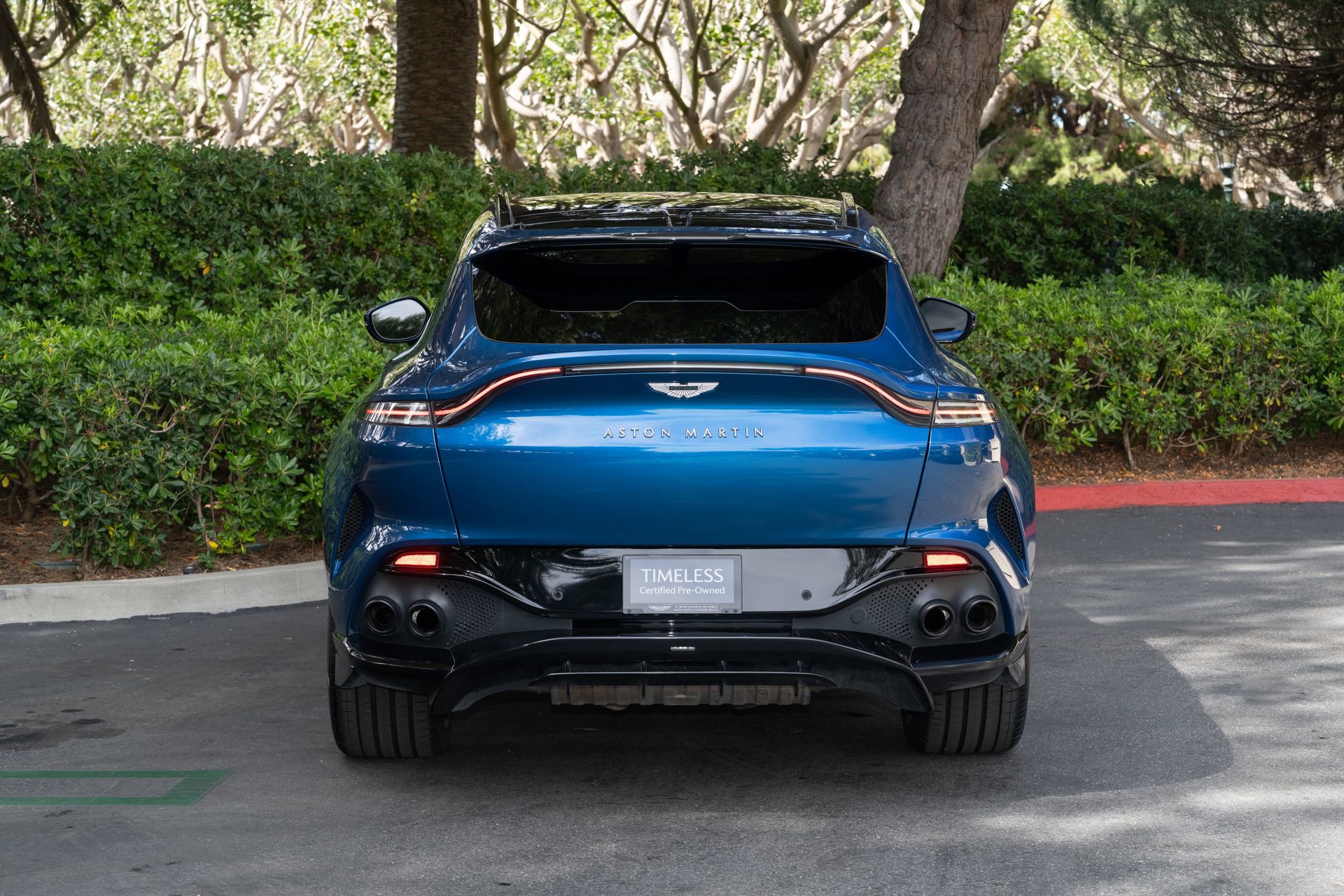 Used 2023 Aston Martin DBX 707 AWD/4WD image 6