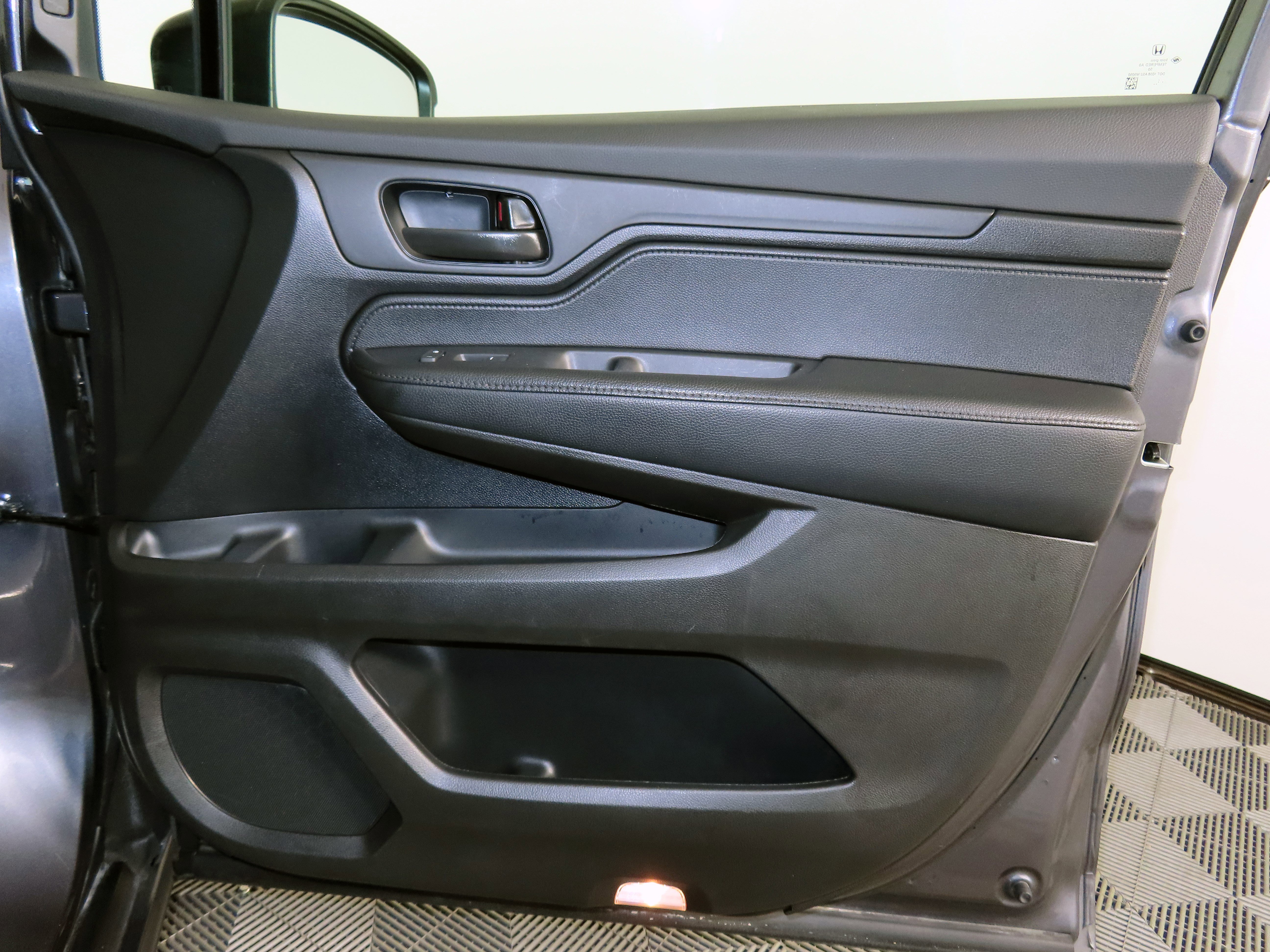 Used 2024 Honda Odyssey EX-L image 52