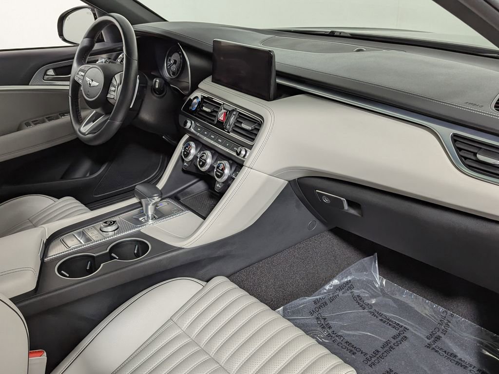 Used 2023 Genesis G70 2.0T w/ Sport Prestige Package image 27