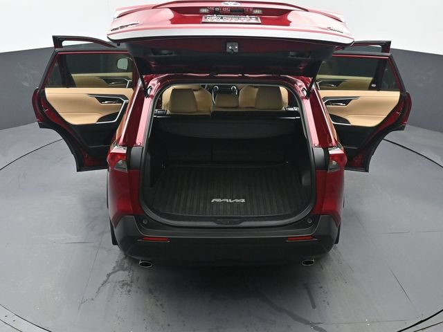Certified 2022 Toyota RAV4 XLE AWD/4WD image 47