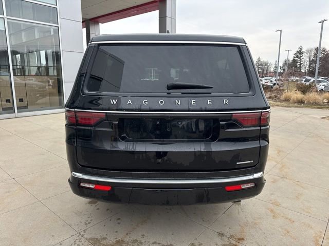 Used 2024 Jeep Wagoneer L Series II w/ Flexible Seating Group image 6