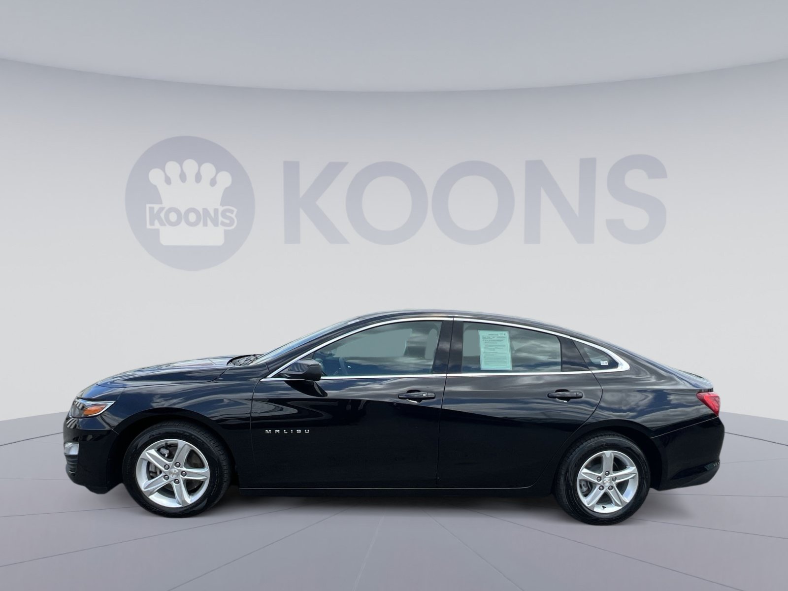 Used 2023 Chevrolet Malibu LT FWD image 13