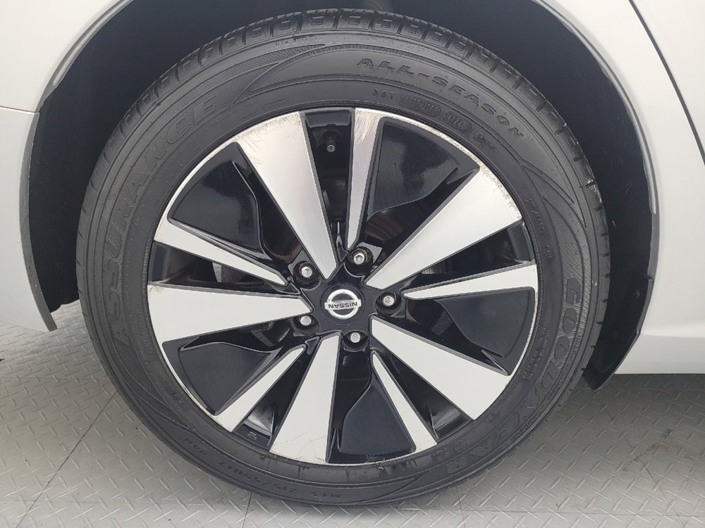 Used 2020 Nissan Altima 2.5 SV FWD image 31