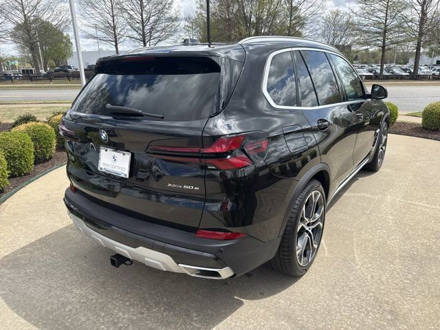 Certified 2024 BMW X5 xDrive50e w/ Premium Package image 5