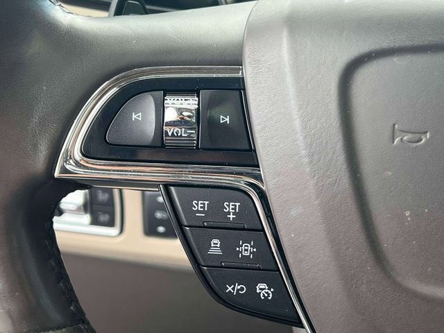 Used 2022 Lincoln Navigator Reserve AWD/4WD image 22