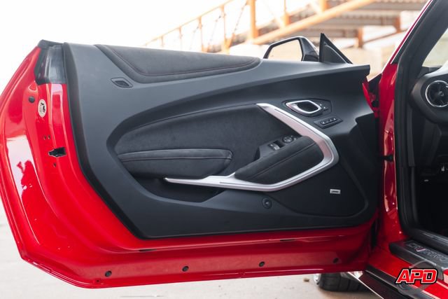 Used 2018 Chevrolet Camaro ZL1 RWD image 63