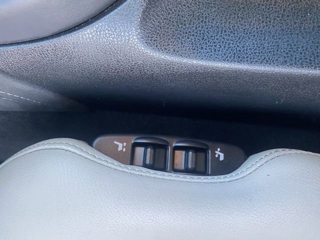 Used 2017 Nissan 370Z Touring Sport image 20