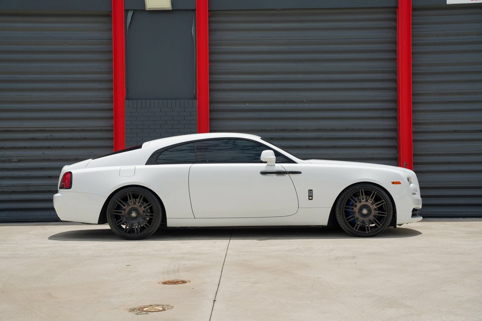 Used 2019 Rolls-Royce Wraith RWD image 16