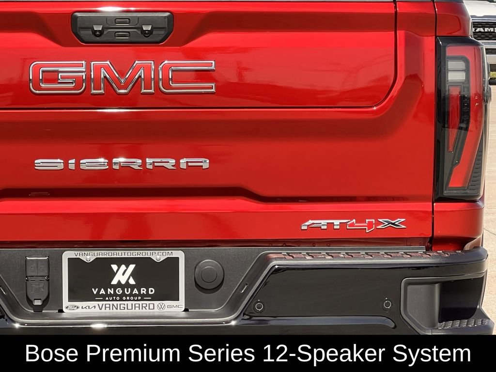 Used 2025 GMC Sierra 2500 AT4X image 5
