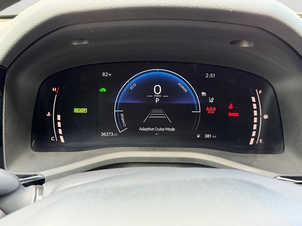Used 2025 Toyota Camry LE FWD image 29