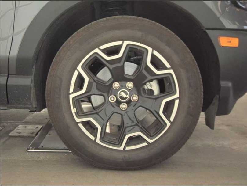 Used 2025 Ford Bronco Sport Outer Banks w/ Outer Banks Tech Package+ image 25