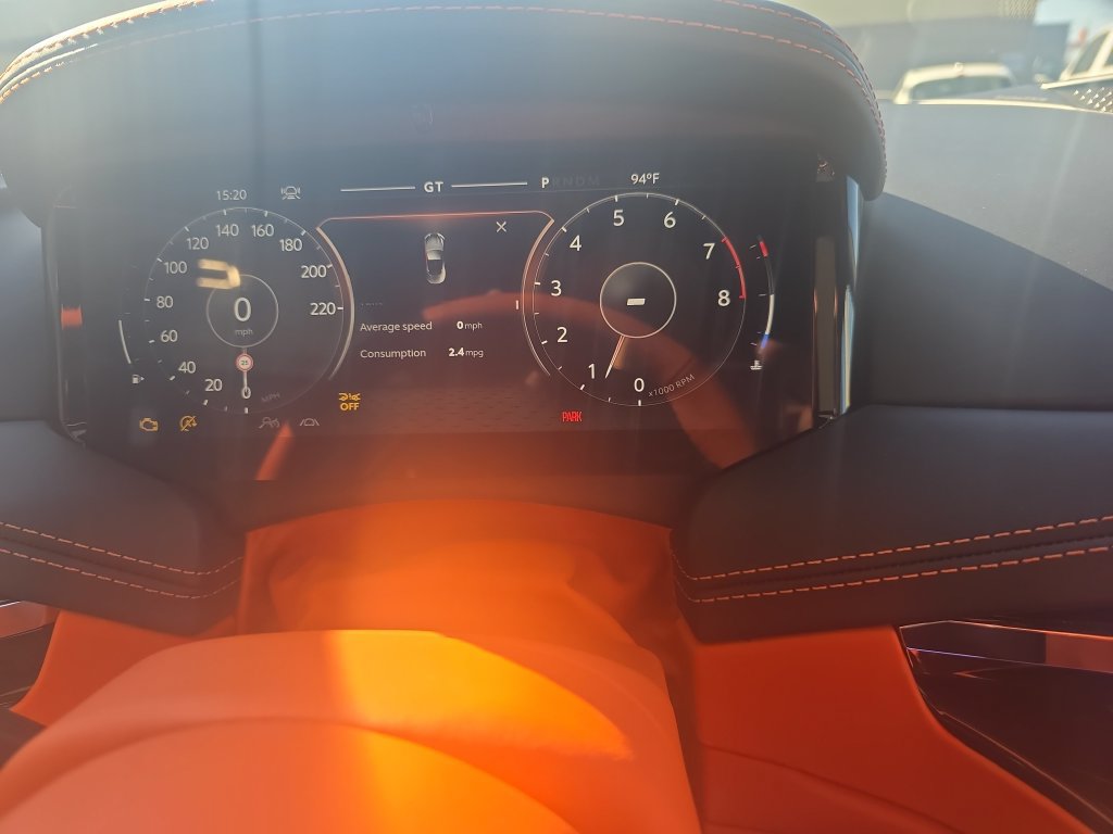 Used 2024 Aston Martin DB12 Convertible RWD image 14