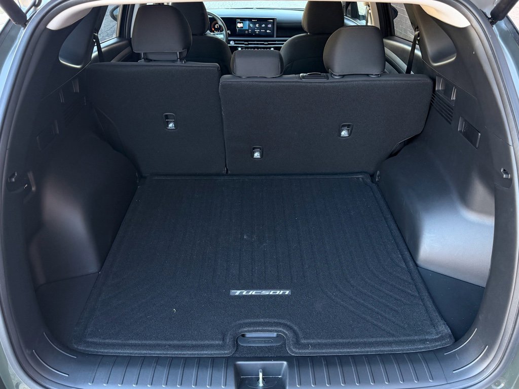Certified 2025 Hyundai Tucson SEL image 9