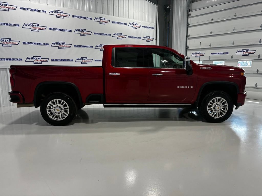 Used 2023 Chevrolet Silverado 3500 High Country AWD/4WD image 5