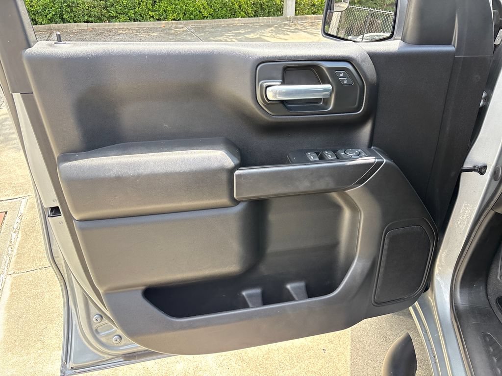 Used 2023 Chevrolet Silverado 1500 Custom RWD image 15
