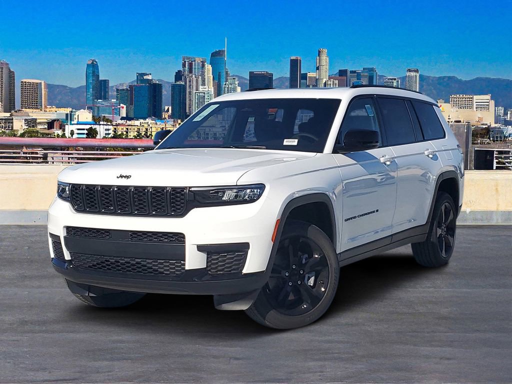 New 2025 Jeep Grand Cherokee L Altitude image 2